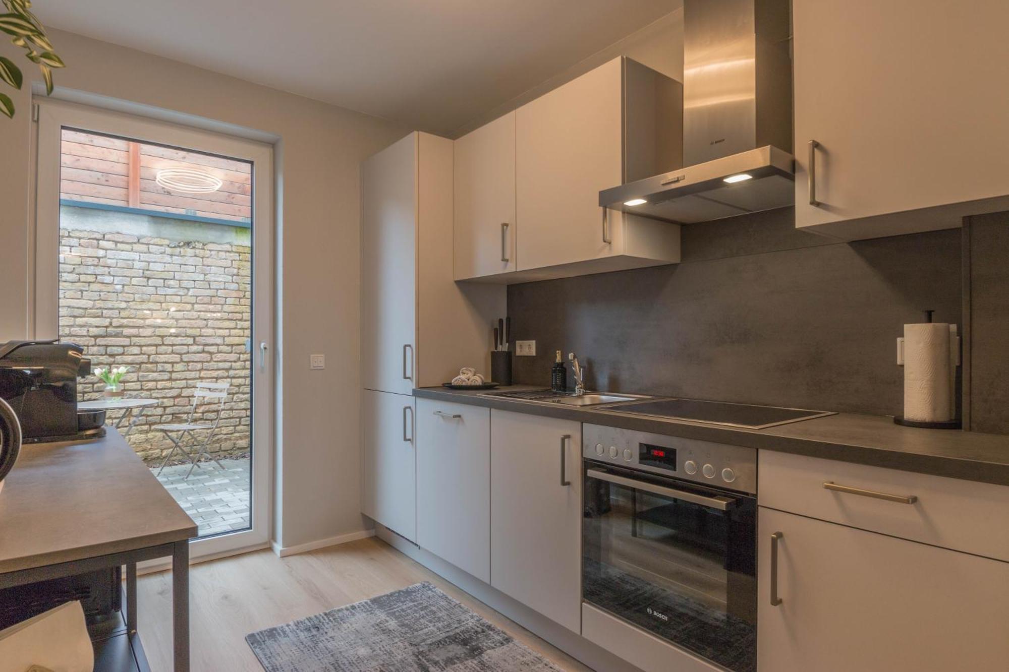 Premium Business Appartement Wiesbaden Buitenkant foto